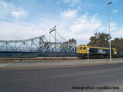 foto: antiguo puente de Alfonso XIII