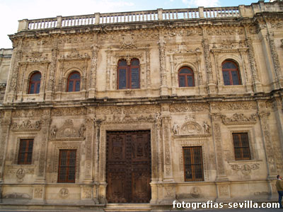 Detalle de la fachada de estilo plateresco, Ayuntamiento de Sevilla