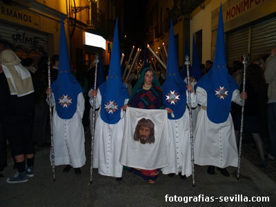 La alegoría de la Verónica de la Hermandad de Montserrat, Semana Santa de Sevilla