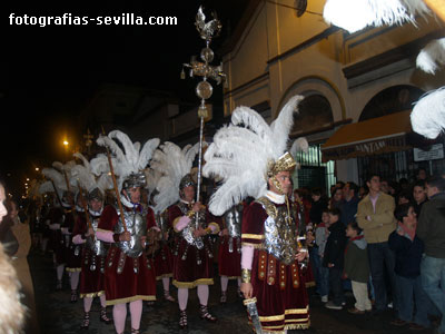Los Armaos de la Macarena, Semana Santa de Sevilla